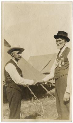 Civil War veterans at Gettysburg photographs, July 1913