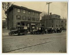 National League for Woman's Service photographs, 1917-1919