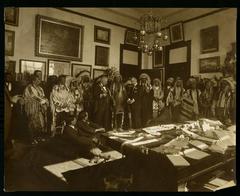 John Wanamaker with Native Americans group portrait, 1913