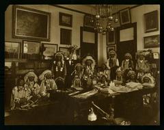 Rodman Wanamaker with Native Americans group portrait, 1913