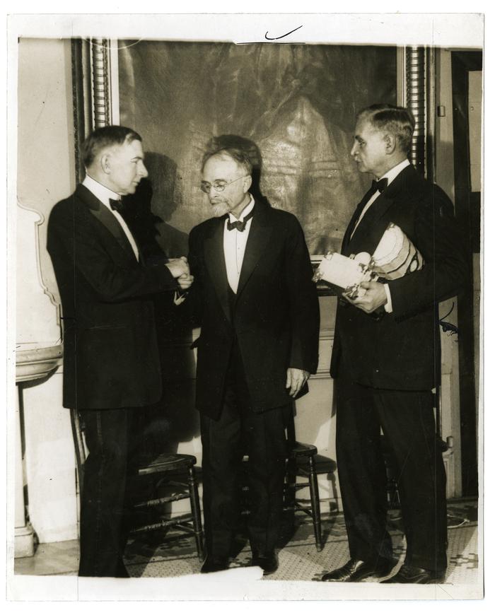 Dr. Chevalier Jackson receiving the Philadelphia Award, with Vice President Dawes and George W. Pepper (1927)